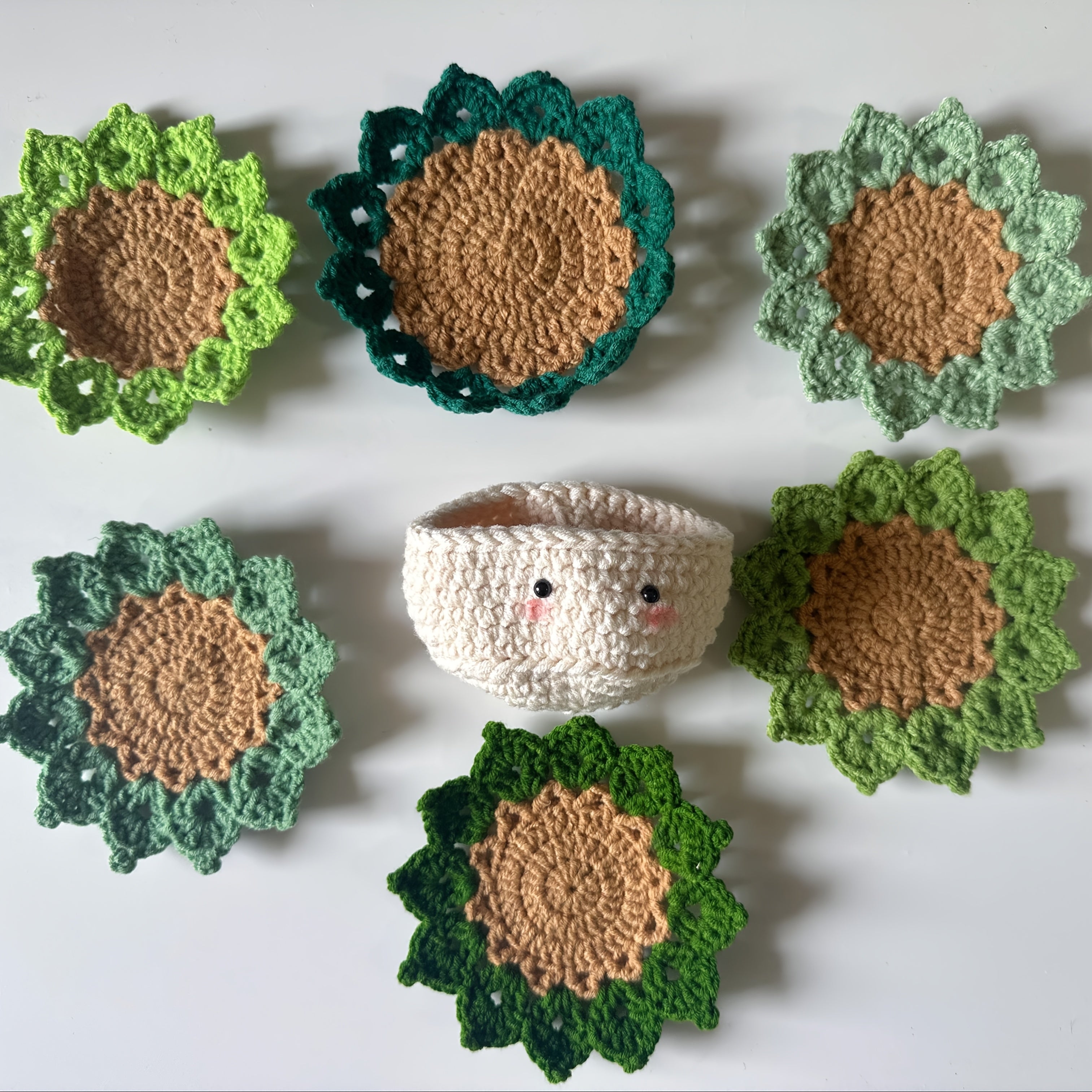1pc (6pcs + 1 Plant Pot), Crochet Finished Flower Coaster, Decorative Thermal Insulation Mat, Coffee\u002F Beverage\u002F Water Cup Mat